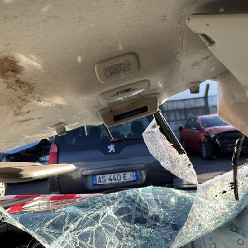 Interrupteur de leve vitre arriere gauche MITSUBISHI SPACE STAR 3 Photo n°16