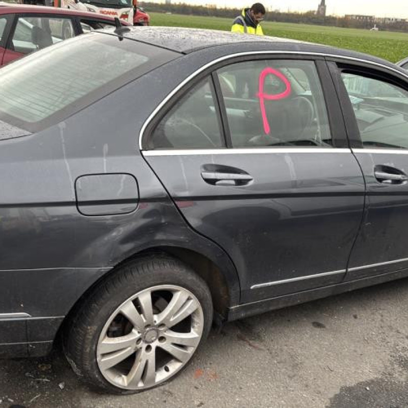 Interrupteur de leve vitre avant droit MERCEDES CLASSE C 204 Photo n°11