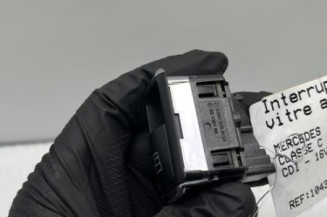 Interrupteur de leve vitre arriere gauche MERCEDES CLASSE C 204