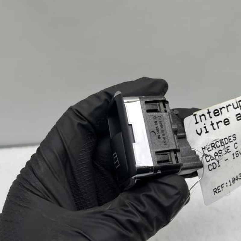 Interrupteur de leve vitre arriere gauche MERCEDES CLASSE C 204 Photo n°2