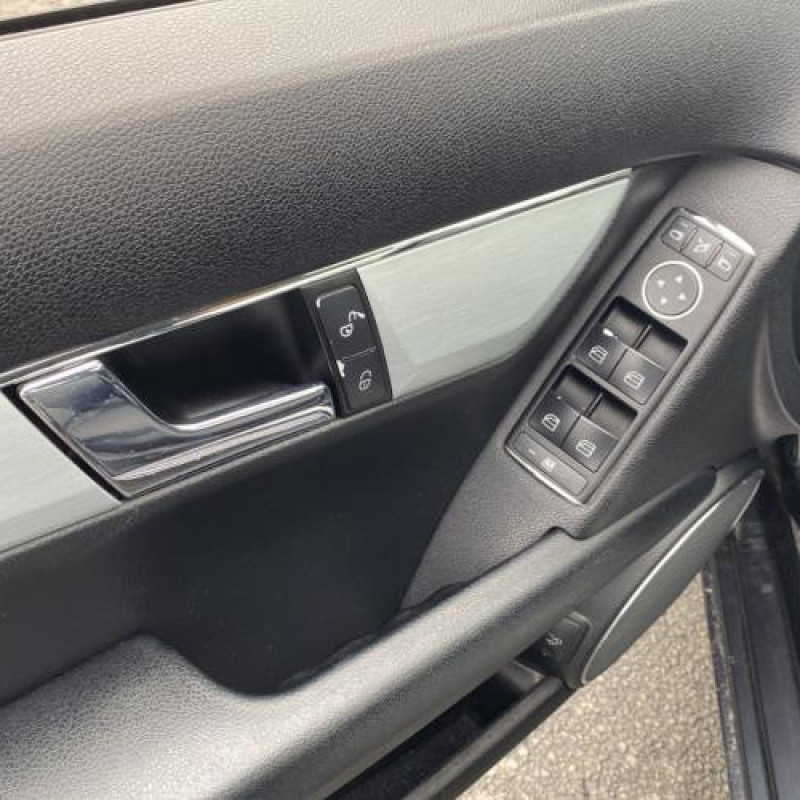 Interrupteur de leve vitre arriere gauche MERCEDES CLASSE C 204 Photo n°13