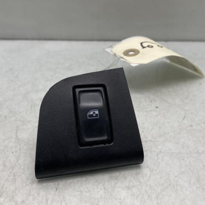 Interrupteur de leve vitre avant droit SKODA OCTAVIA 3 Photo n°4