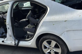 Interrupteur de leve vitre avant droit SKODA OCTAVIA 3