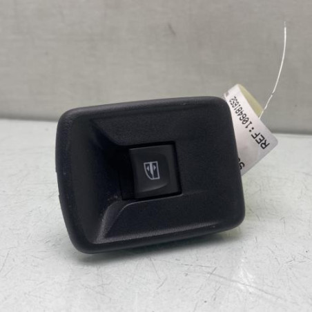 Interrupteur de leve vitre avant droit DACIA SANDERO 2 Photo n°1