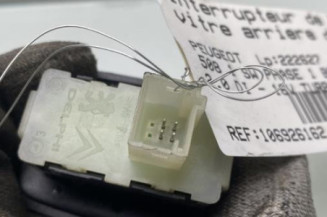 Interrupteur de leve vitre arriere droit PEUGEOT 508 1 SW