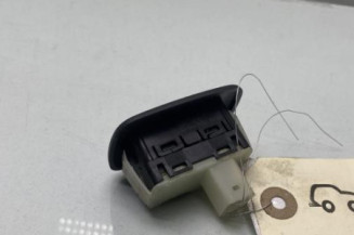 Interrupteur de leve vitre arriere gauche PEUGEOT 508 1 SW
