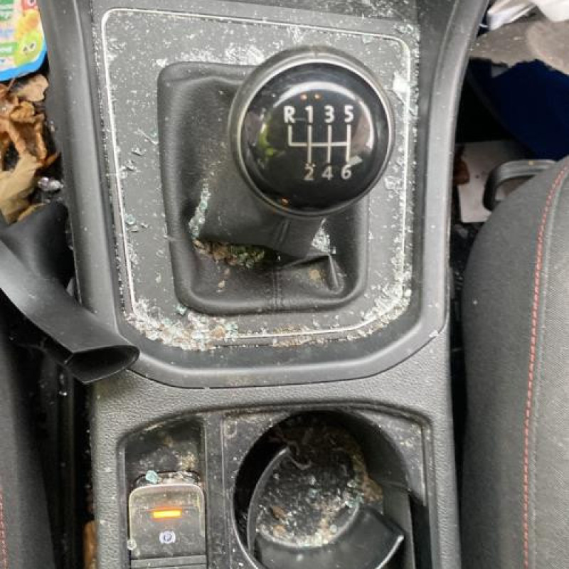 Interrupteur de leve vitre arriere droit VOLKSWAGEN TOURAN 3 Photo n°20