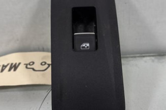 Interrupteur de leve vitre arriere gauche SEAT ATECA Photo n°1