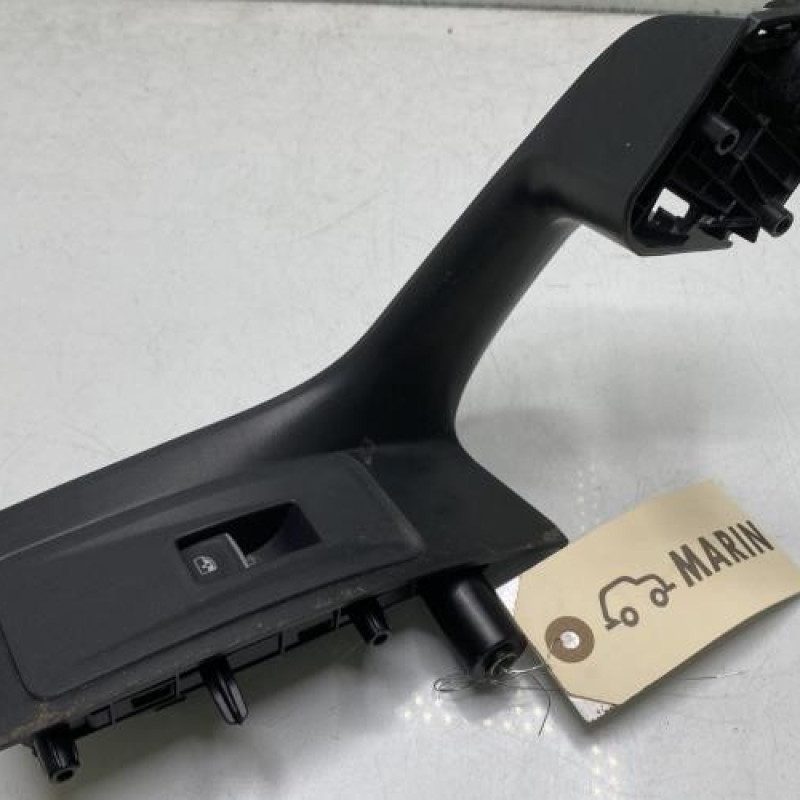 Interrupteur de leve vitre avant droit SEAT ATECA Photo n°1