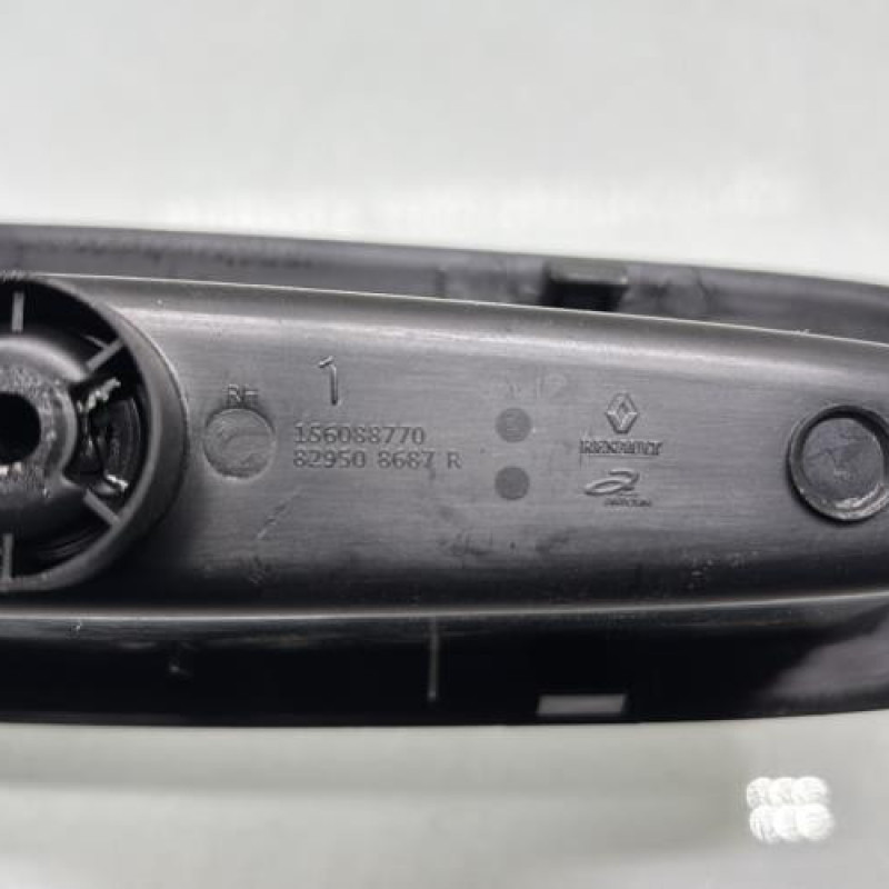 Interrupteur de leve vitre arriere droit RENAULT KADJAR Photo n°4