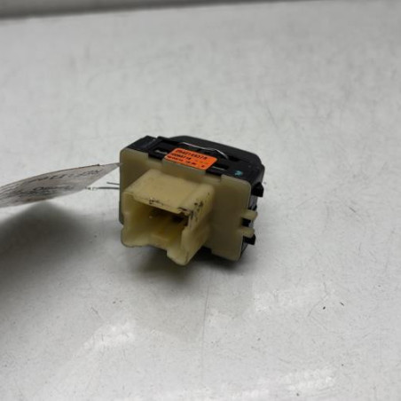 Interrupteur de leve vitre avant droit DACIA SANDERO 2