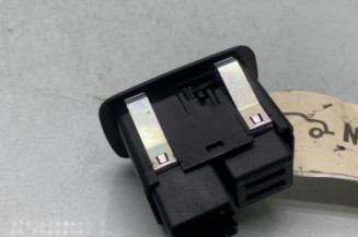 Interrupteur de leve vitre arriere droit JEEP CHEROKEE 4