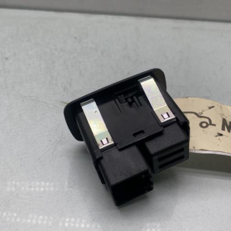 Interrupteur de leve vitre arriere droit JEEP CHEROKEE 4