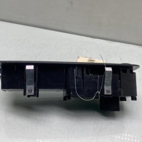Interrupteur de leve vitre avant droit JEEP CHEROKEE 4