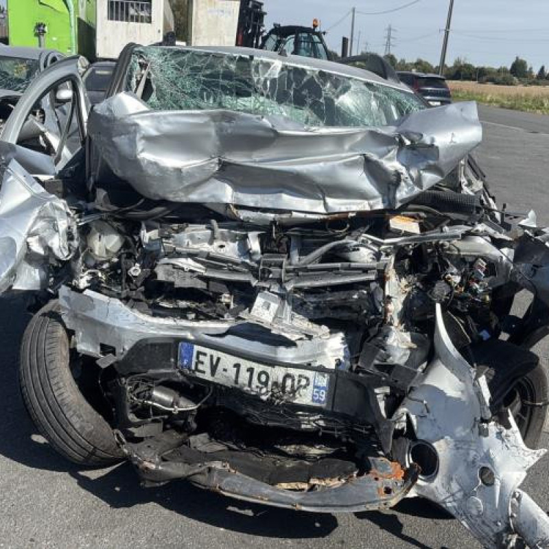 Interrupteur de leve vitre arriere gauche DACIA SANDERO 2 Photo n°11