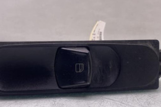 Interrupteur de leve vitre avant droit MERCEDES VITO 639 Photo n°1