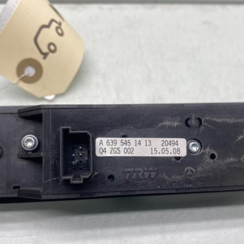 Interrupteur de leve vitre avant droit MERCEDES VITO 639 Photo n°3