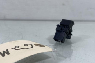 Interrupteur de leve vitre arriere gauche VOLKSWAGEN POLO 6