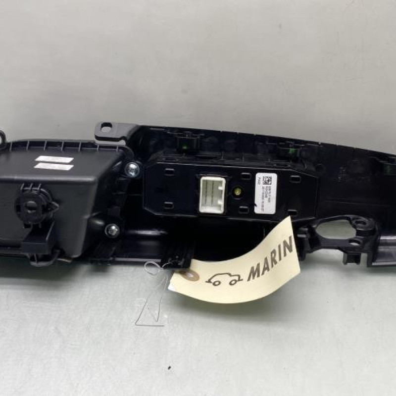 Interrupteur de leve vitre avant droit KIA SPORTAGE 4 Photo n°2