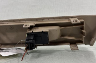 Interrupteur de leve vitre avant droit VOLKSWAGEN PASSAT 6