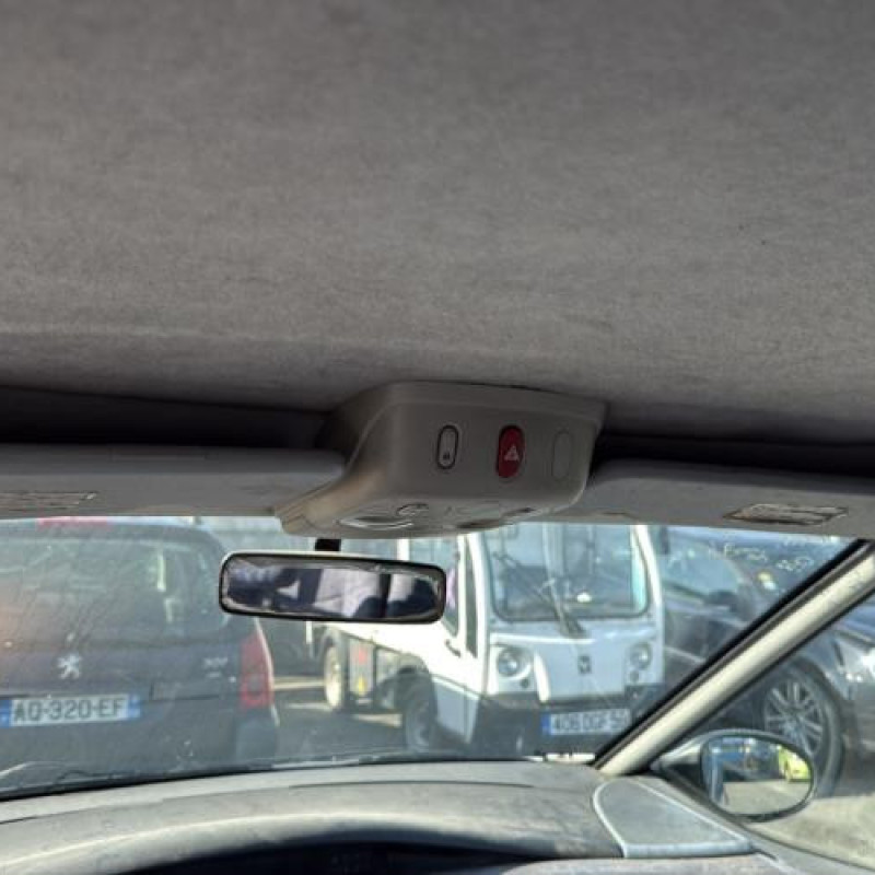 Interrupteur de leve vitre avant droit RENAULT ESPACE 3 Photo n°16