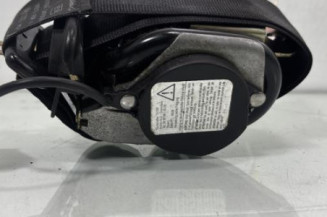 Pretensionneur de ceinture avant droit VOLKSWAGEN POLO 4