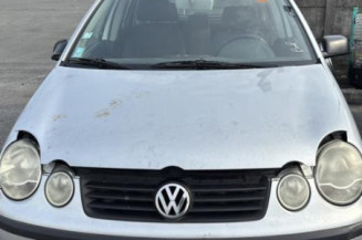 Pretensionneur de ceinture avant droit VOLKSWAGEN POLO 4