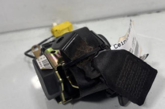 Pretensionneur de ceinture avant gauche VOLKSWAGEN POLO 4
