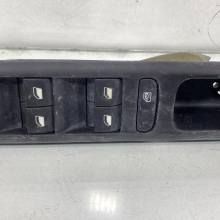 Interrupteur de leve vitre avant gauche PEUGEOT 3008 1