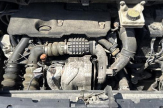 Reservoir essence PEUGEOT 5008 1