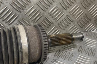 Cardan gauche (transmission) HYUNDAI I 20 2