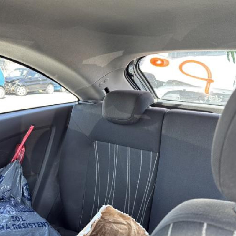 Aile avant droit OPEL CORSA D Photo n°16