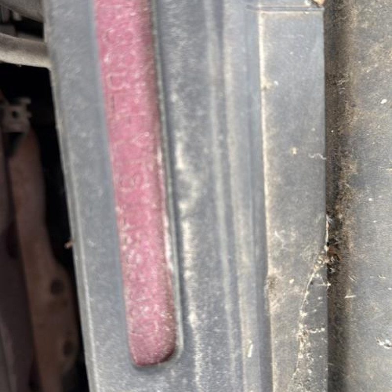 Aile avant gauche PEUGEOT 406 Photo n°19