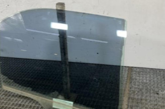 Vitre arriere droit PEUGEOT 406