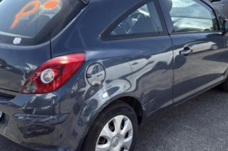 Capot OPEL CORSA D
