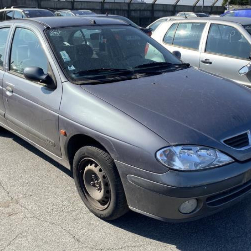 Pivot de moyeu avant droit RENAULT MEGANE 1 Photo n°5