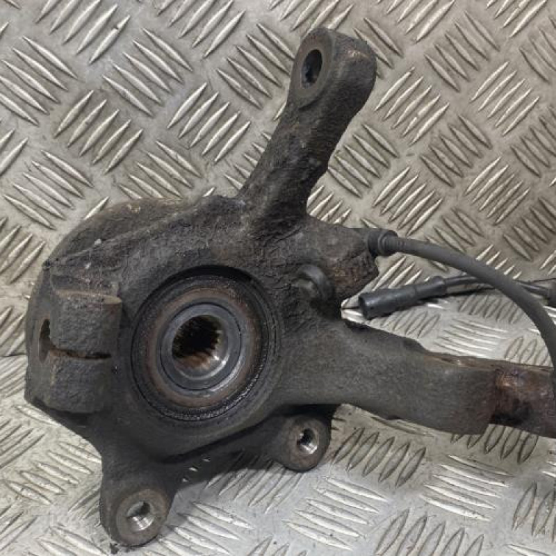 Pivot de moyeu avant gauche RENAULT MEGANE 1 Photo n°3