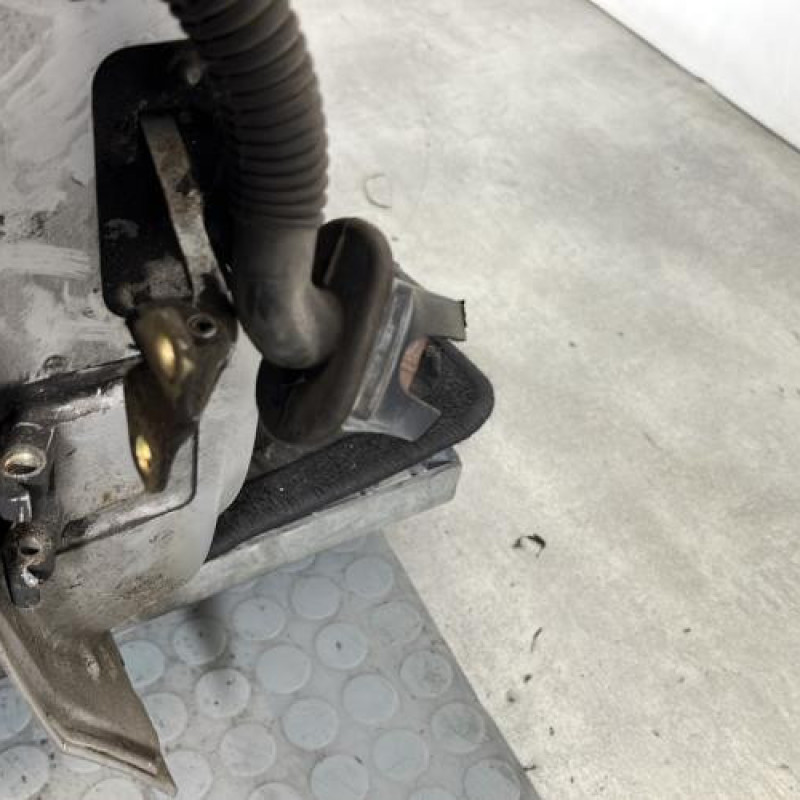 Porte arriere droit CITROEN SAXO Photo n°6