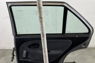 Porte arriere droit CITROEN SAXO