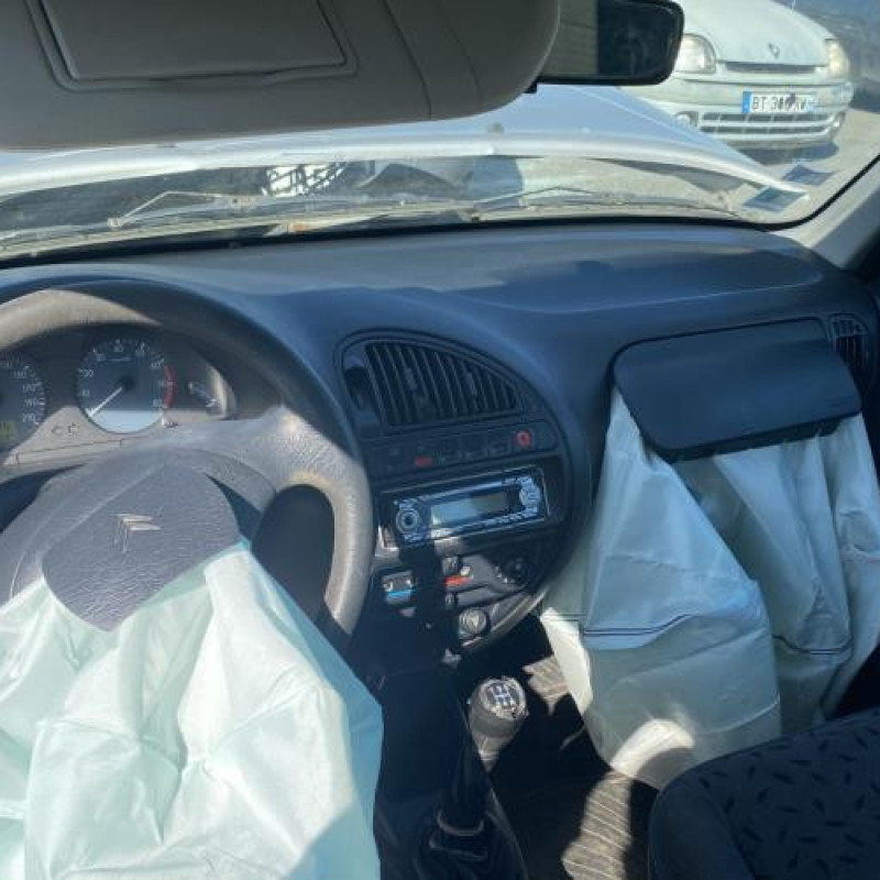 Porte arriere droit CITROEN SAXO Photo n°20