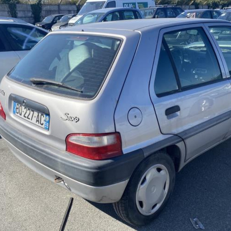 Porte arriere gauche CITROEN SAXO Photo n°10