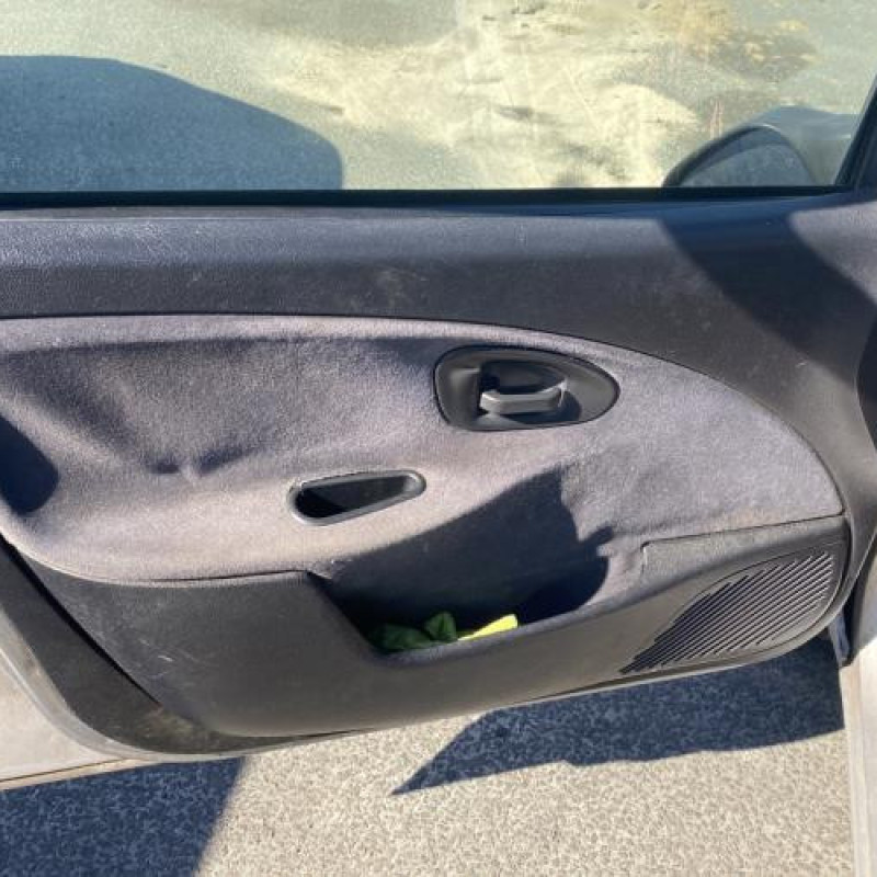 Porte arriere gauche CITROEN SAXO Photo n°16