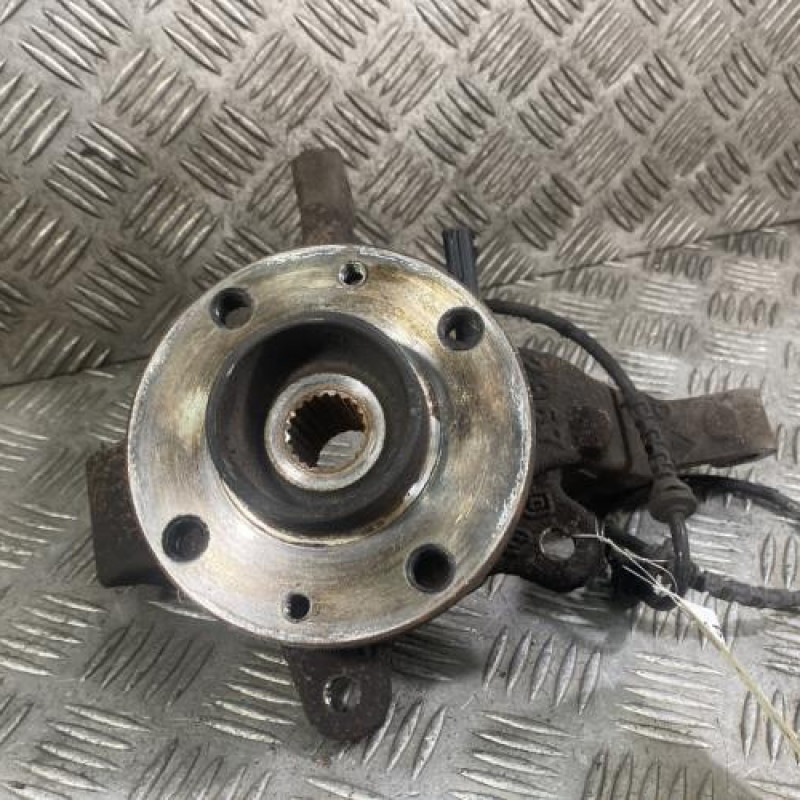 Pivot de moyeu avant droit DACIA SANDERO 1 Photo n°1