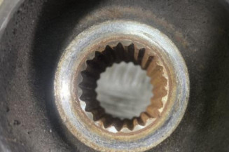 Pivot de moyeu avant droit DACIA SANDERO 1