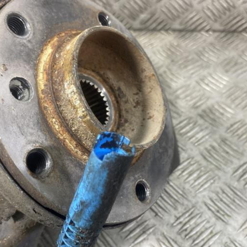 Pivot de moyeu avant droit BMW SERIE 3 E91 Photo n°5