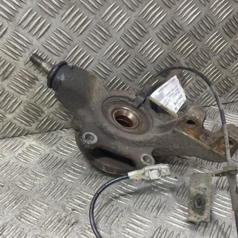 Pivot de moyeu avant gauche PEUGEOT 307 Photo n°3