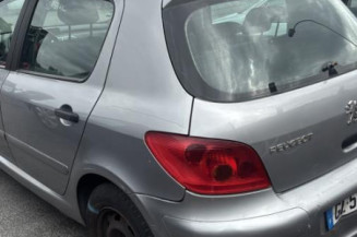 Pivot de moyeu avant gauche PEUGEOT 307