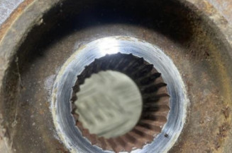 Pivot de moyeu avant gauche PEUGEOT 207