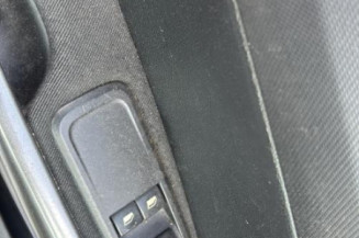 Pivot de moyeu avant droit PEUGEOT 308 1