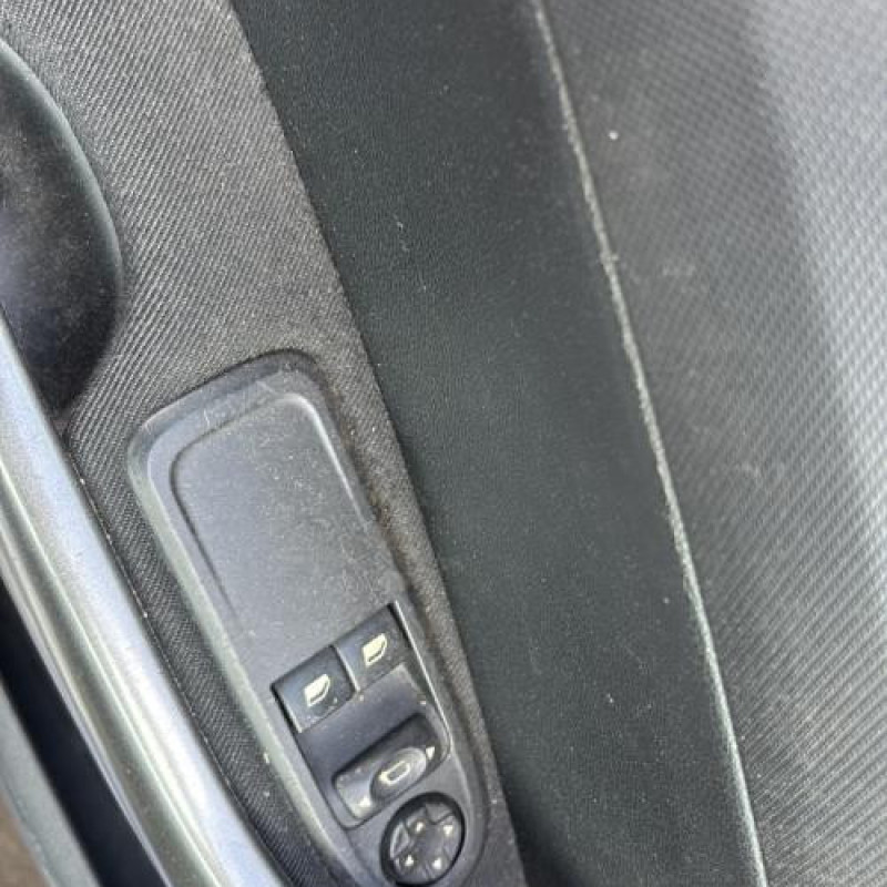 Pivot de moyeu avant droit PEUGEOT 308 1 Photo n°13